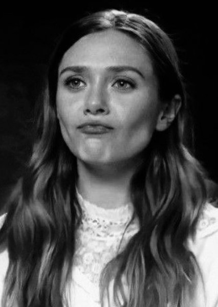 Elizabeth Olsen photo
