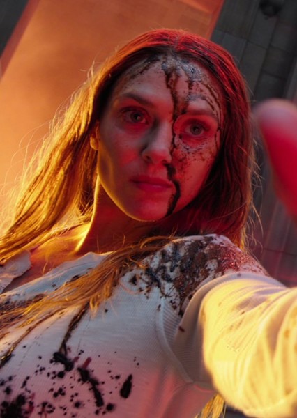 Elizabeth Olsen photo