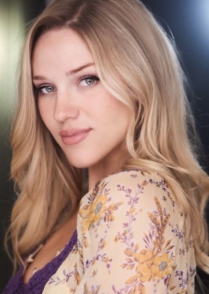 Elizabeth Posey photo