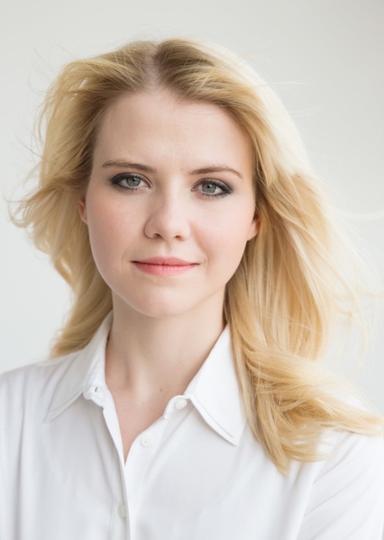 Elizabeth Smart photo