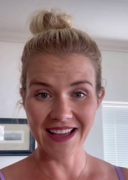 Elizabeth Smart photo