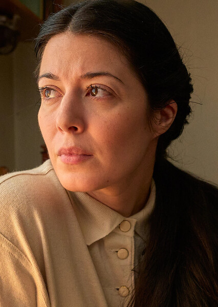 Elizabeth Tabish photo