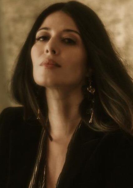 Elizabeth Tabish photo