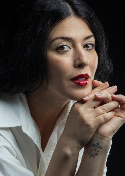 Elizabeth Tabish photo
