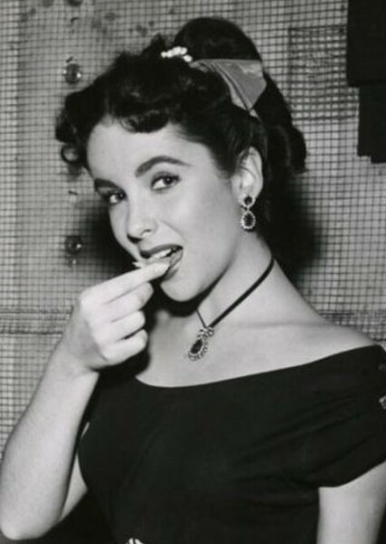 Elizabeth Taylor photo