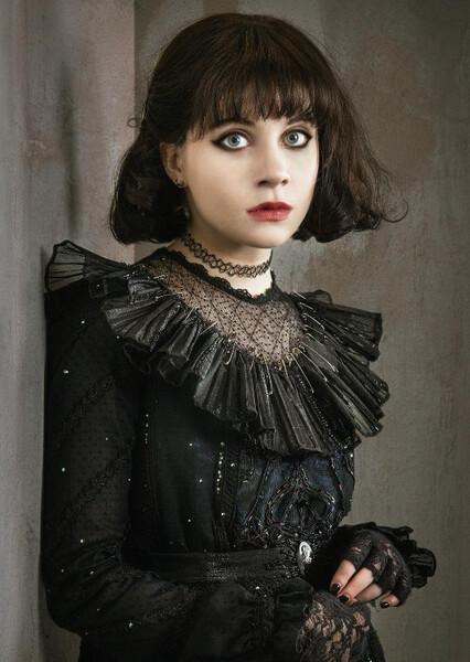 Elizabeth Teeter photo