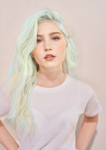 Ella Anderson photo