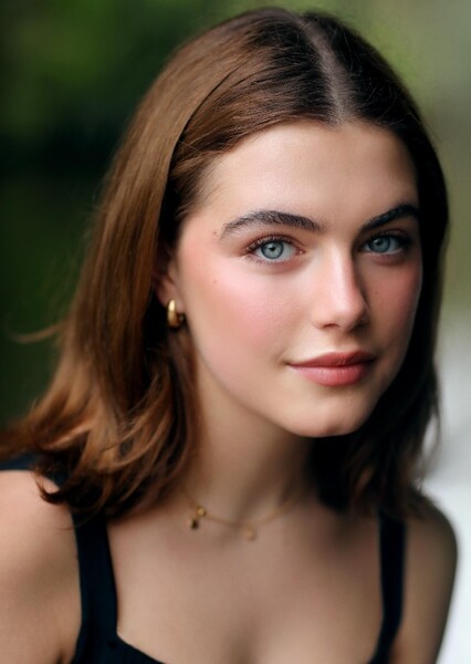 Ella Bright photo