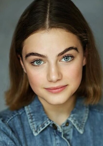 Ella Bright photo