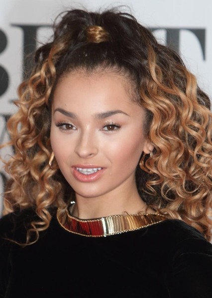 Ella Eyre photo