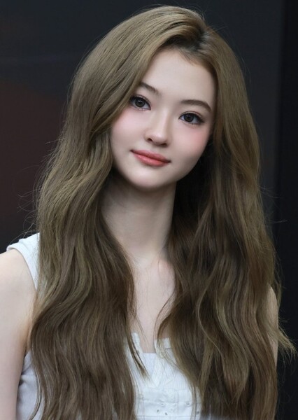 Ella Gross photo