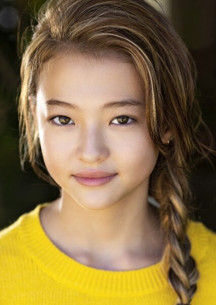 Ella Gross photo