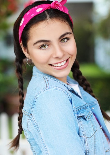 Ella Noel