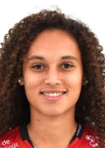 Ella Palis