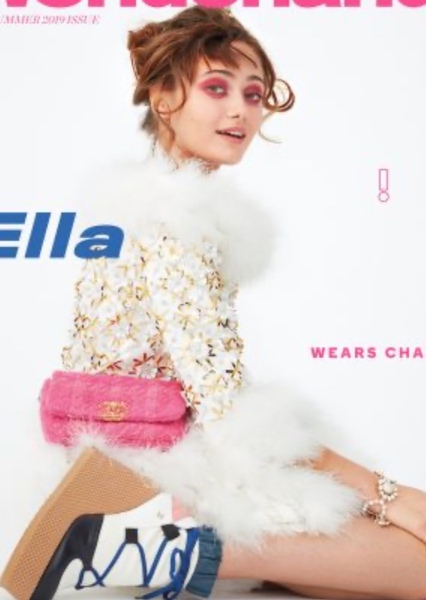Ella Purnell photo