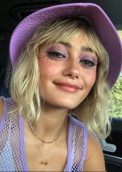Ella Purnell