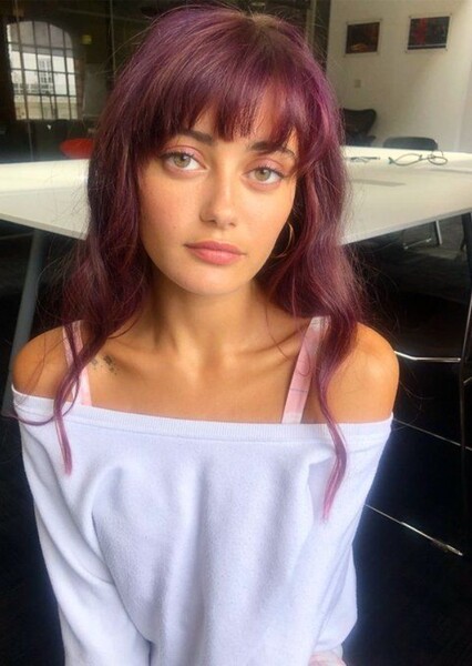 Ella Purnell photo