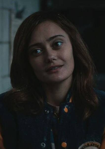 Ella Purnell photo