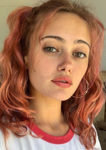Ella Purnell