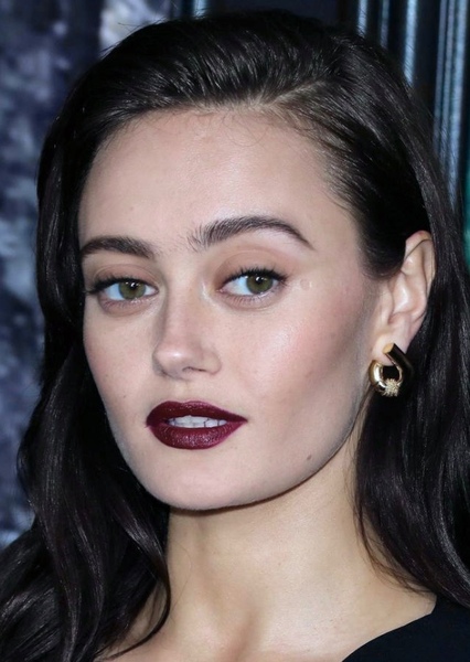 Ella Purnell