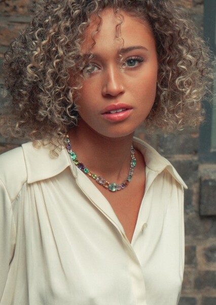 Ella-Rae Smith photo