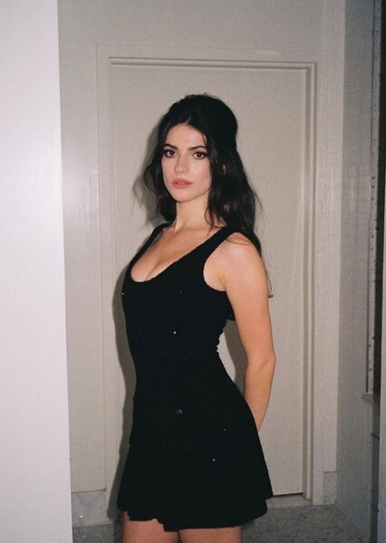 Ella Rubin photo