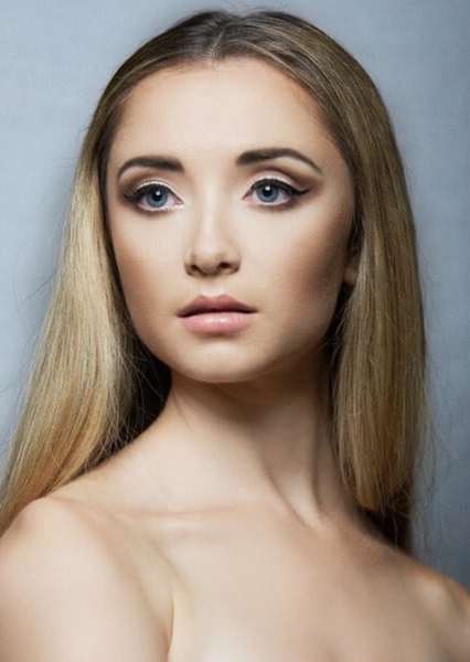 Ella Starbuck photo