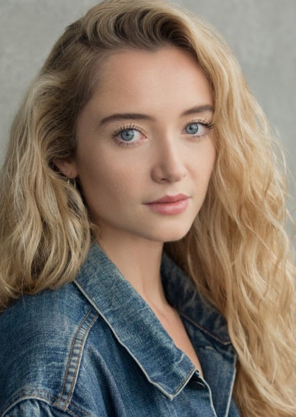 Ella Starbuck photo