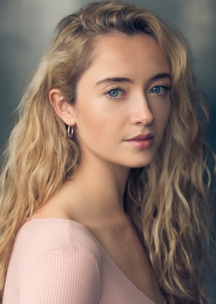 Ella Starbuck photo