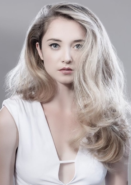 Ella Starbuck photo
