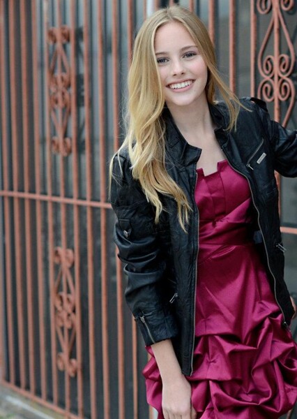 Ella Wahlestedt photo