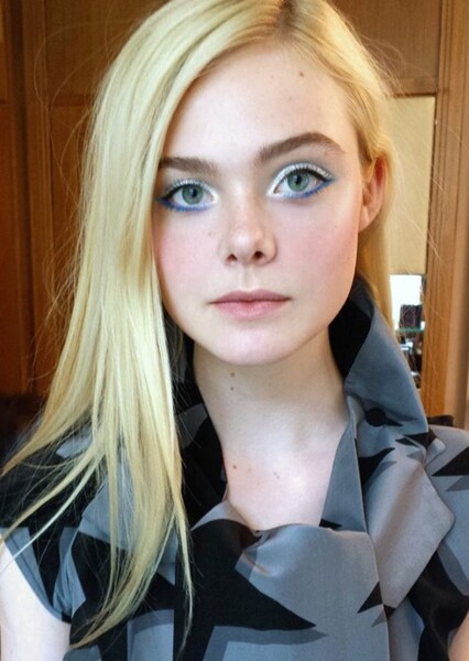 Elle Fanning photo