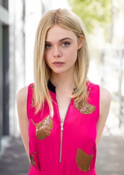 Elle Fanning photo