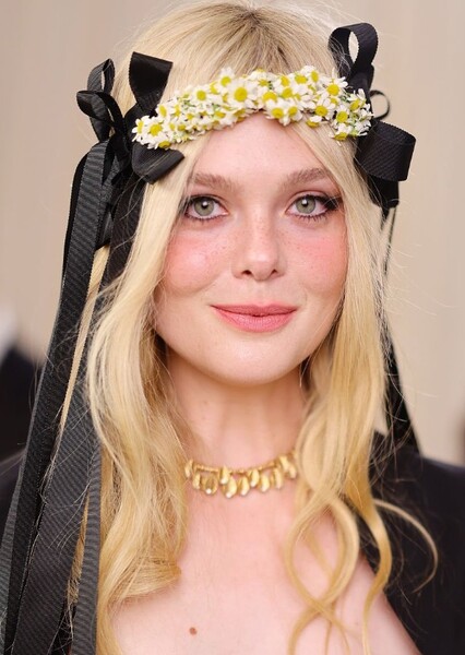 Elle Fanning photo
