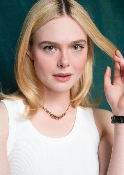 Elle Fanning photo