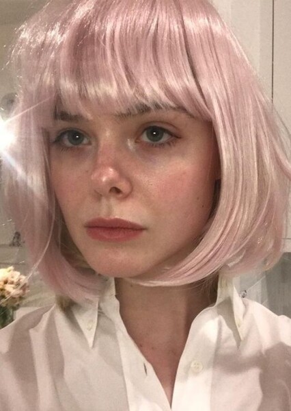 Elle Fanning photo