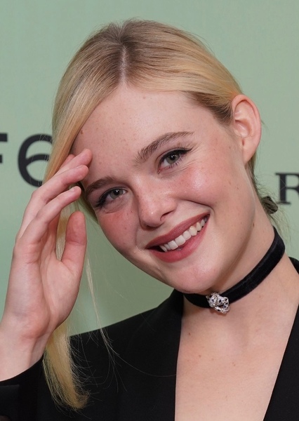 Elle Fanning photo