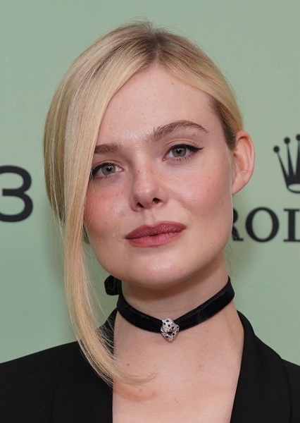 Elle Fanning photo