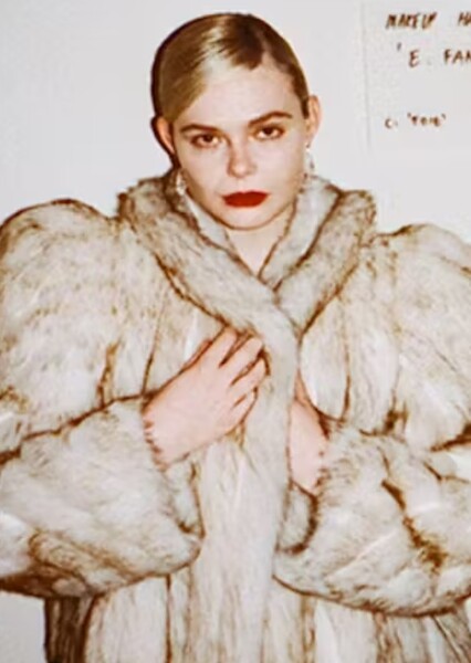 Elle Fanning photo