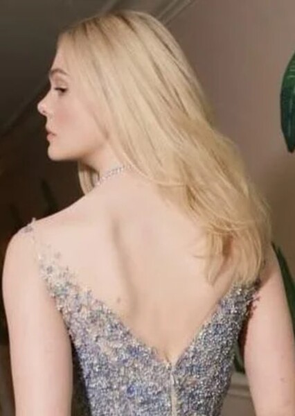 Elle Fanning photo