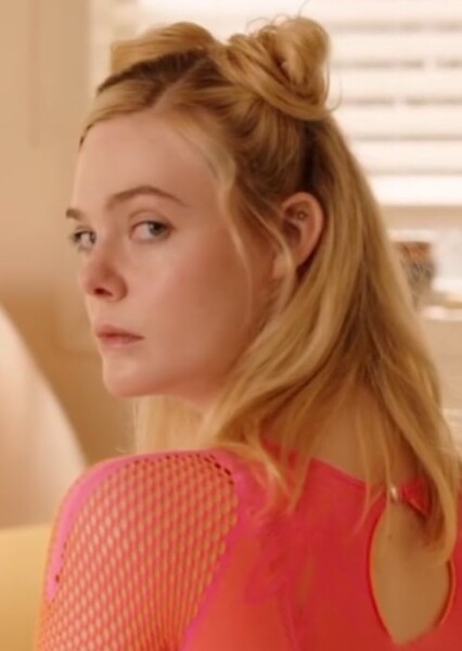 Elle Fanning photo