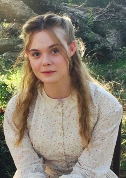 Elle Fanning photo