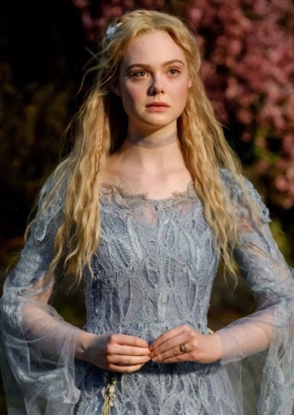 Elle Fanning