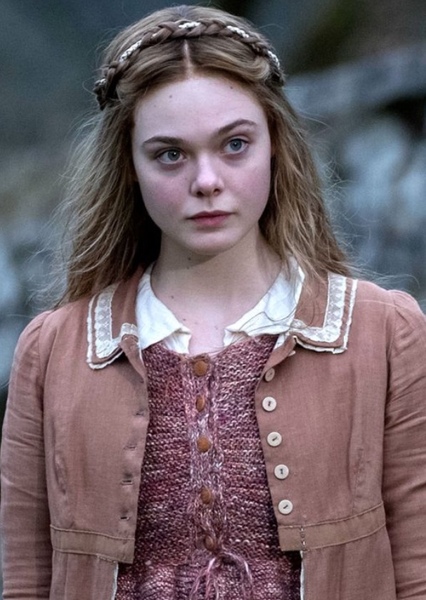 Elle Fanning photo