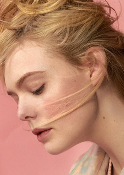Elle Fanning photo