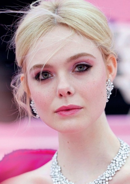 Elle Fanning photo
