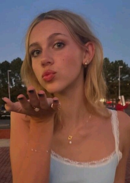 Elle Graham