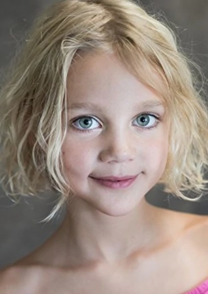 Elle Graham photo
