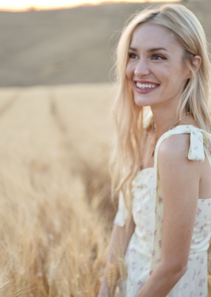 Elle McLemore photo