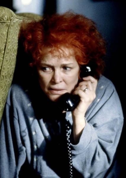 Ellen Burstyn photo